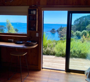 Kereru Cabin - Seaviews, Rustic, Glamping Eco adventure
